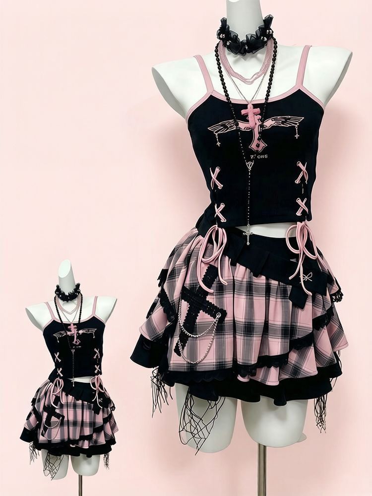 ชุดกระโปรงวินเทจ Y2K สไตล์ดาร์ - V Vintage Fashion บทวิจารณ์และราคา