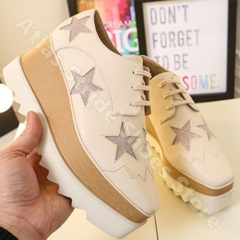 รองเท้าผ้าใบผู้หญิงสีเงินเมทัล - Vintage Y2K บทวิจารณ์และราคา