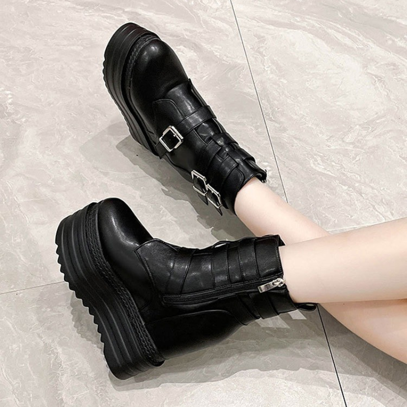 รองเท้าบูทส้นตึกแบบวินเทจแฟชั่ - Vintage Fashion Rome บทวิจารณ์และราคา