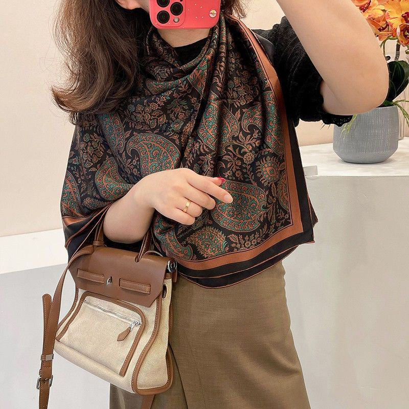 ผ้าพันคอพิมพ์ลายเพสลีย์ ผ้าคลุ - Vintage Fashion Patterns บทวิจารณ์และราคา