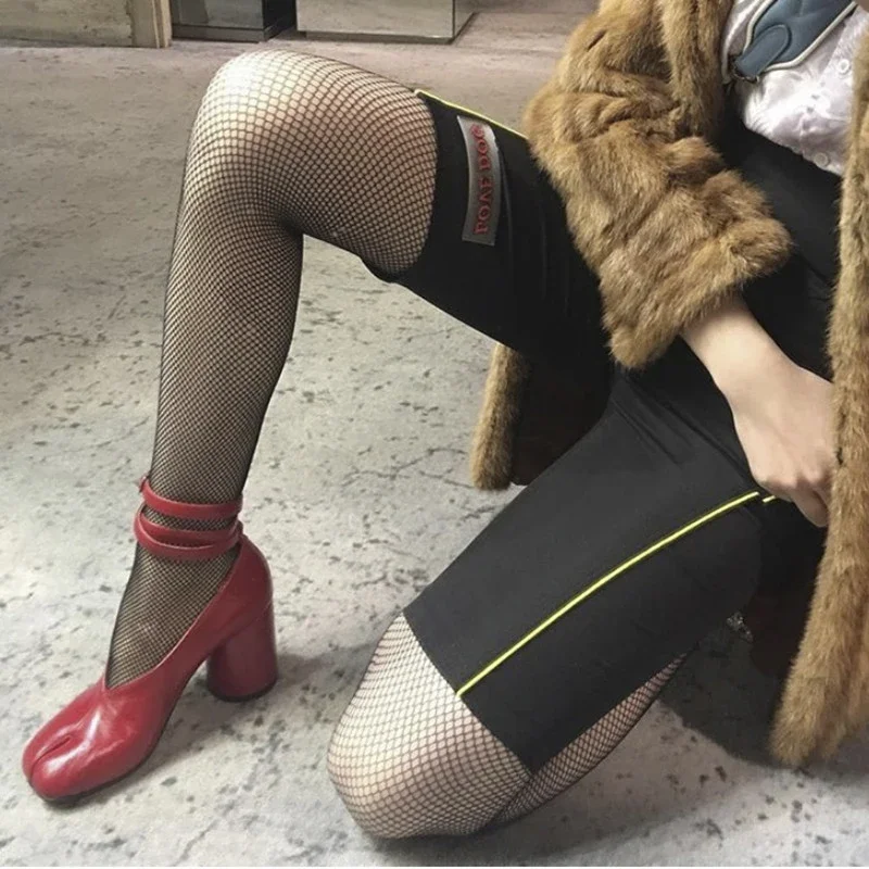 รองเท้าส้นสูงแบบสวมเปิดนิ้วเท้ - Vintage Slip Dress บทวิจารณ์และราคา